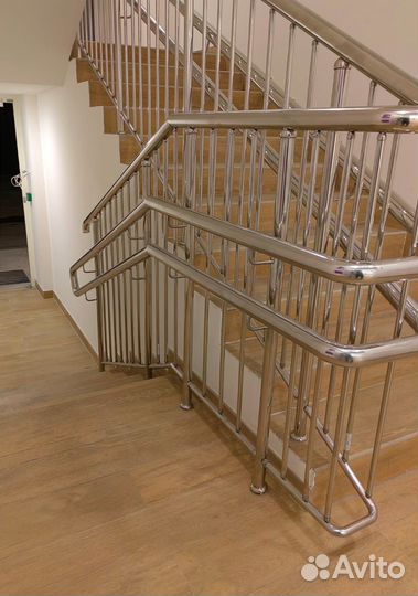 Перила, поручни, ограждения из нержавеющей стали