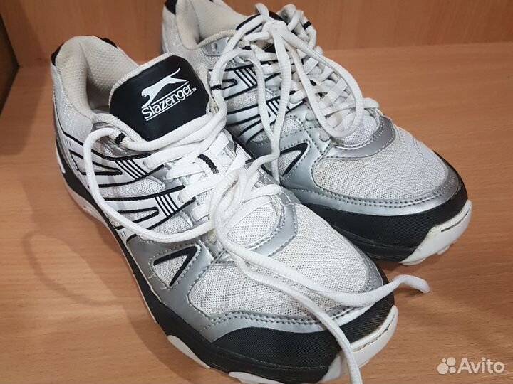 Бутсы Patrick 42, slazenger 38,5. Puma 38