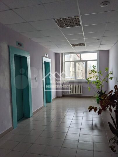 Офисное помещение 17,4 ул. Республики 207