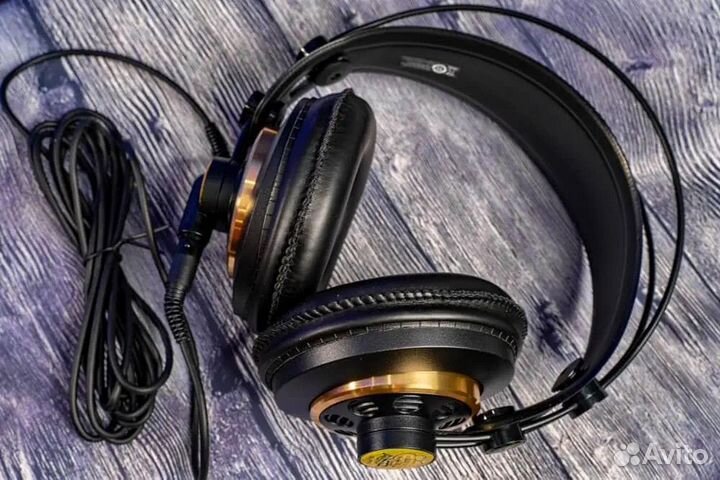 Наушники AKG K240 Studio Новые