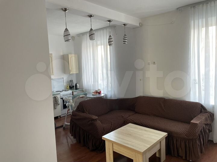 3-к. квартира, 54 м², 1/4 эт.