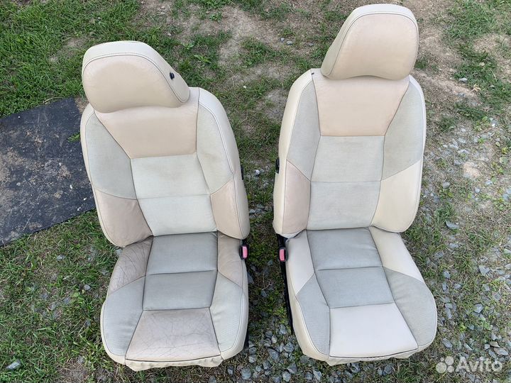 Сиденья volvo s60 I
