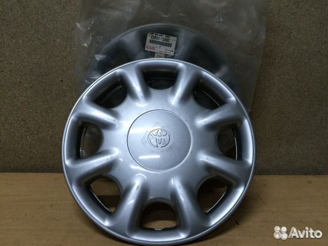 Колпак колесный Тойота Corolla Sprinter Vios +
