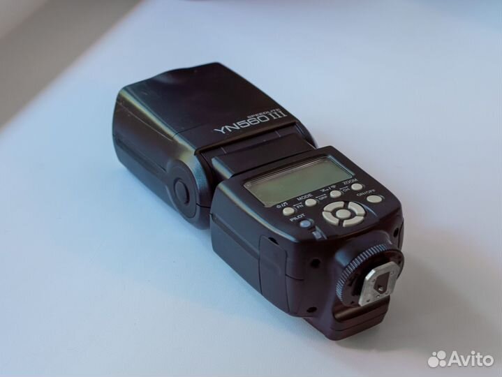 Вспышка YongNuo Speedlite YN-560 III
