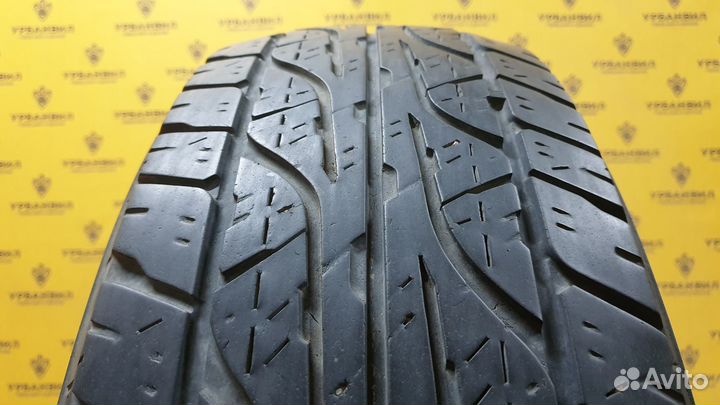 Dunlop Grandtrek AT3 235/65 R17