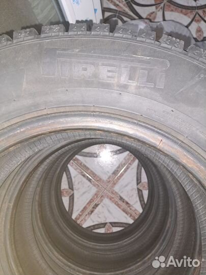 Pirelli Ice Zero 175/70 R14