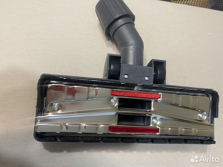 Насадка для пылесоса универсальная