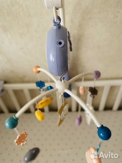 Мобиль на кроватку с проектором