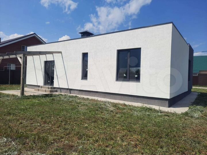 Дом 100 м² на участке 8,8 сот.