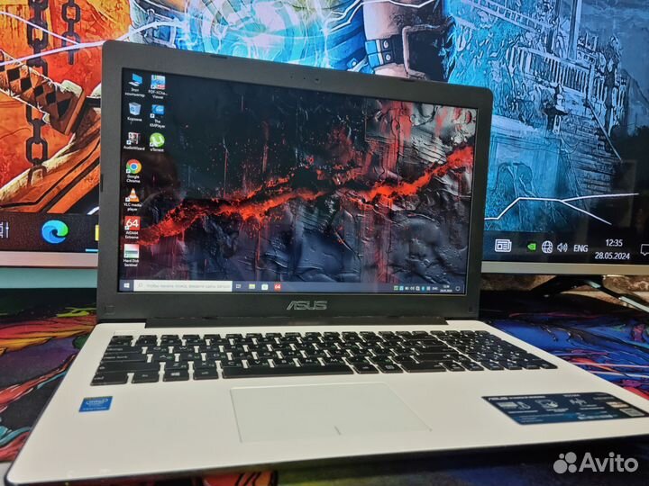 Asus 4 ядра/8GB/HD/SSD 128