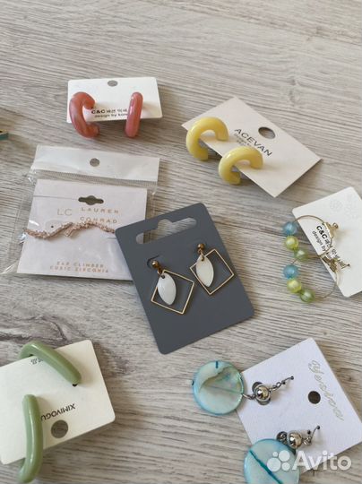 Бижутерия серьги