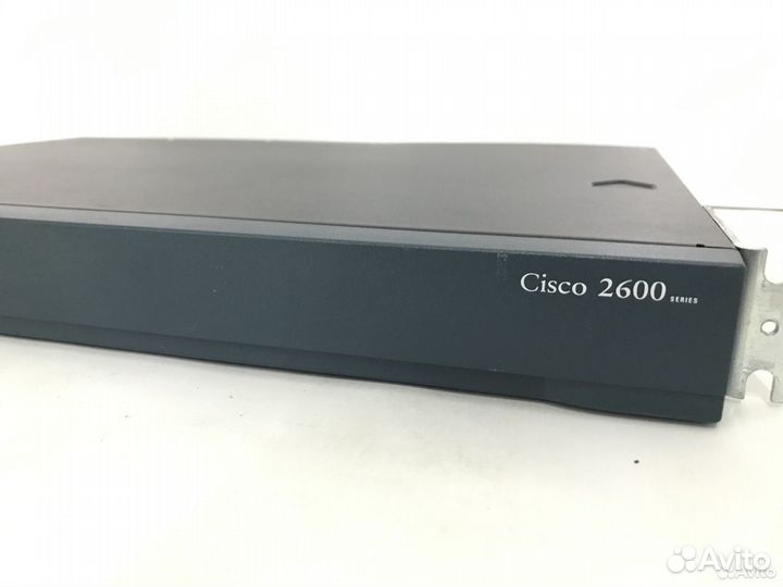 Маршрутизатор Cisco 2610