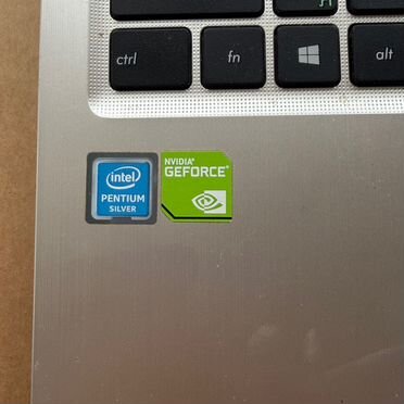 Ноутбук asus