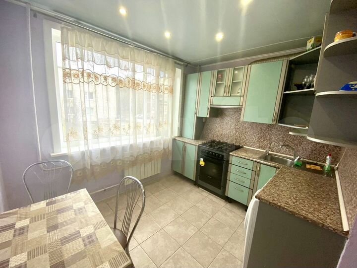 2-к. квартира, 53,7 м², 1/4 эт.