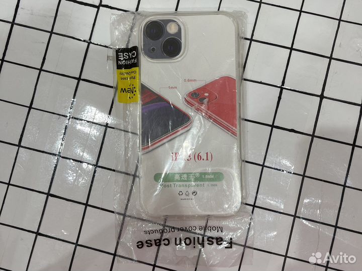 Чехол на iPhone 13