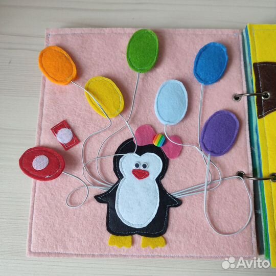 Развивающая книжка из фетра