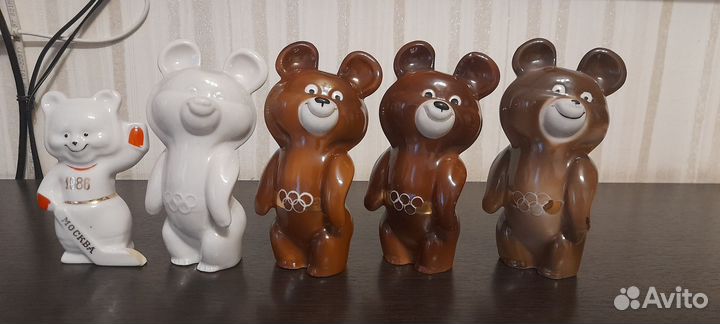 Олимпийский мишка статуэтки
