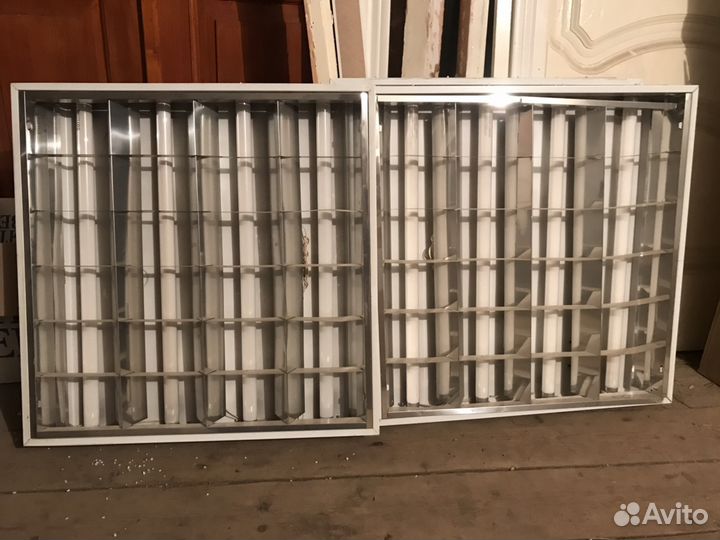 Светильник встраиваемый