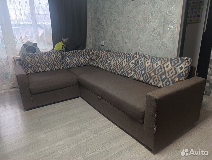 Угловой диван бу