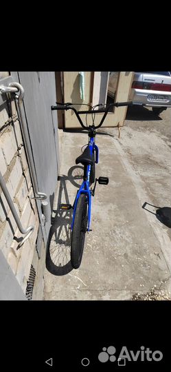 Новый трюковой велосипед BMX