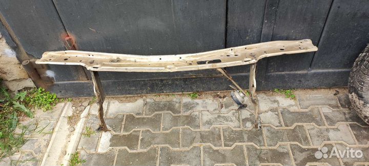 Телевизор Ауди 100 С3