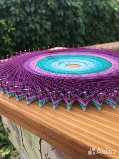 Картина (мандала) string art