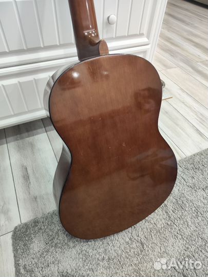 Гитара yamaha cs40