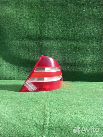 Фонарь задний правый Mercedes S W220