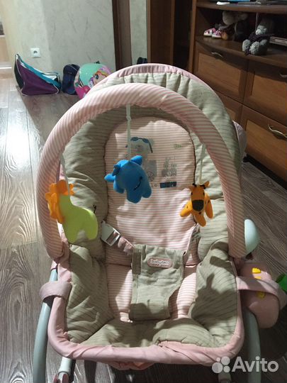 Шезлонг детский