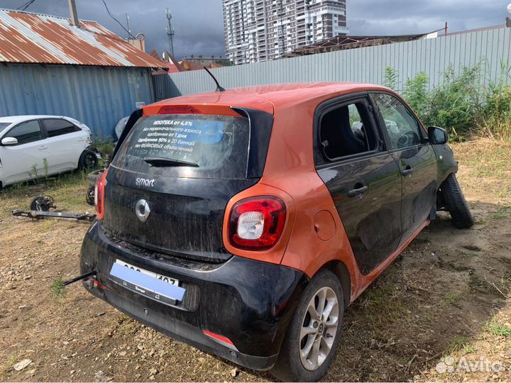Разбор smart forfour 2017 1.0 71 лс