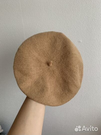 Берет женский