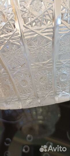 Хрустальная ваза