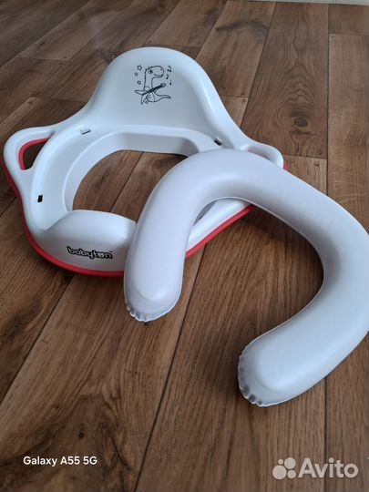 Детское сиденье на унитаз