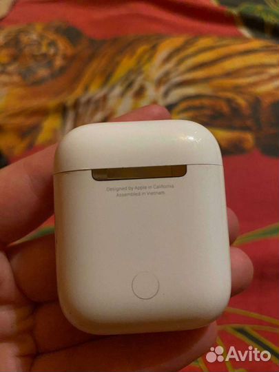 Беспроводные наушники apple airpods 2