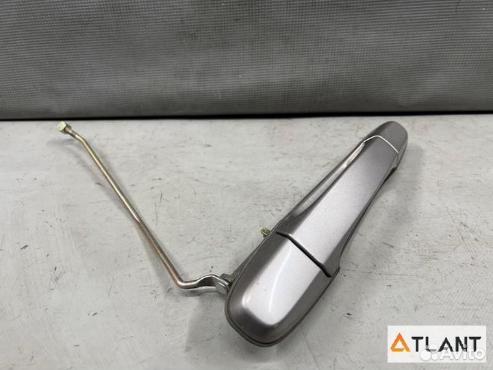 Ручка двери задний правый toyota estima