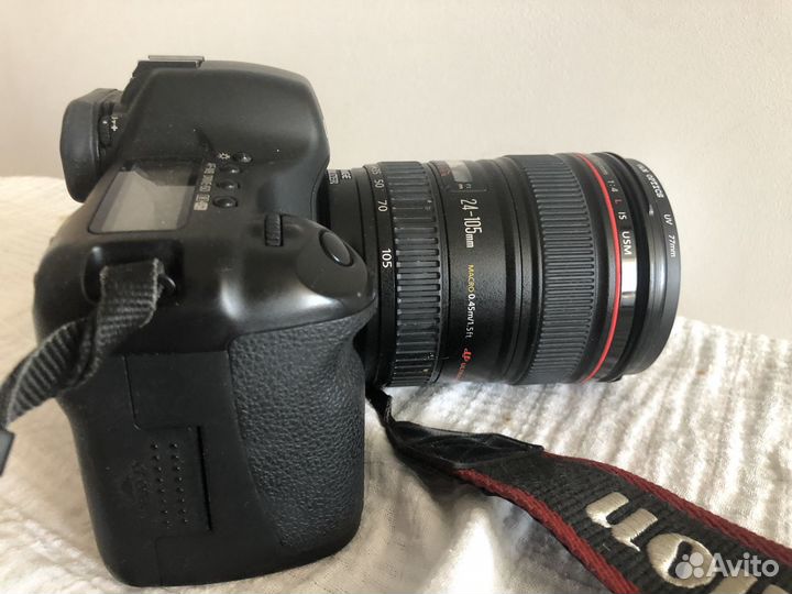 Профессиональный фотоаппарат Canon 5D с обьективом