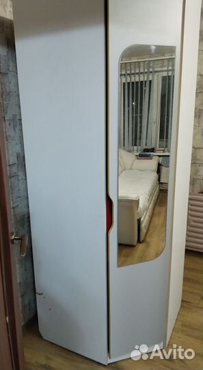 Набор детской мебели бу