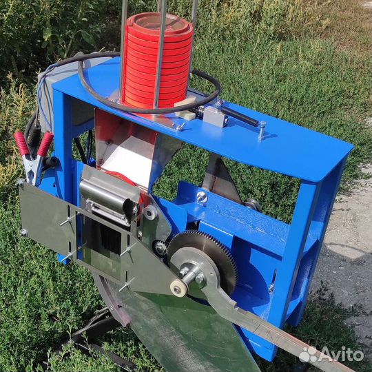 Машинка для метания тарелочек протон М заяц