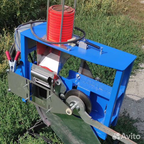 Машинка для метания тарелочек протон М заяц