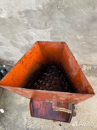 Ручная корморезка (терка)