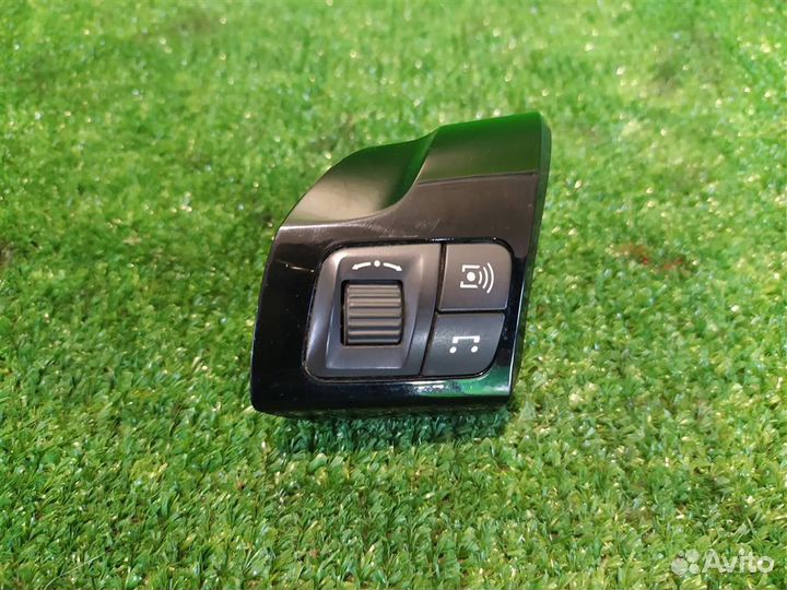 Кнопка многофункциональная Opel astra H 2010