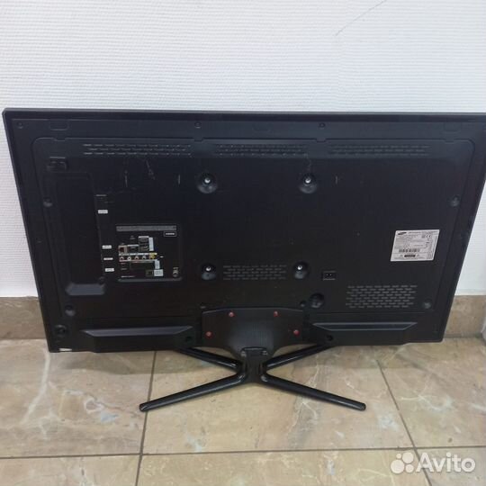 Телевизор Samsung UE40ES5557K