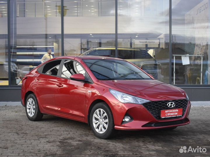 Hyundai Solaris 1.6 AT, 2021, 25 700 км