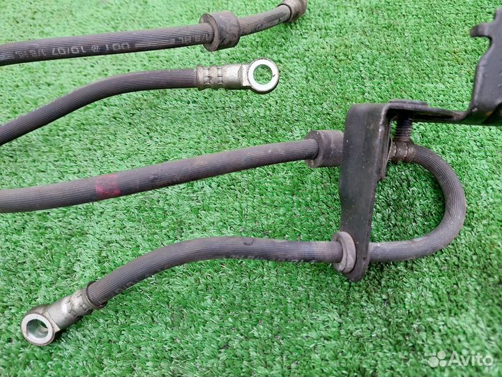 Шланги тормозные передние Мицубиси Лансер 10