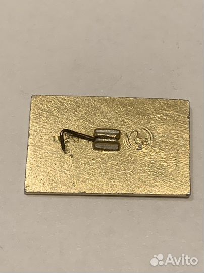 Значок турист СССР