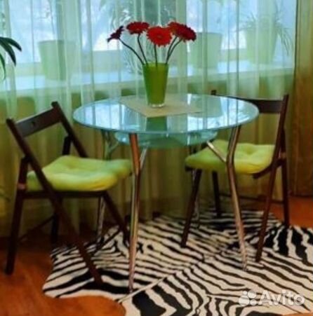 Кухонный стол