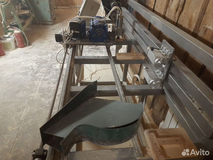 Токарный станок по дереву с чпу