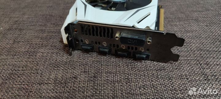 Видеокарта asus Nvidia GTX1070 8 GB