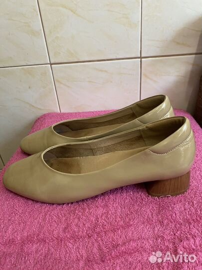 Berkonty жен. Туфли 38 Россия