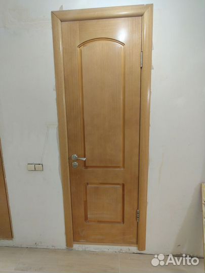 Двери межкомнатные с коробкой деревянные